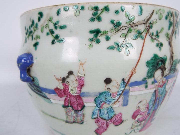 A Chinese famille rose bowl and cover, decorated with figures in a garden setting, - Image 7 of 30