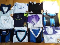 Football shirts - a job lot of 12 soccer jerseys, top European club teams, sizes M & L,