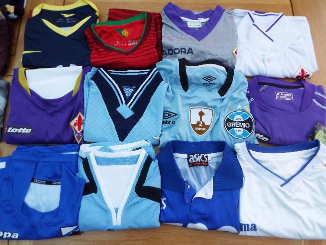 Surplus Retail Stock of Sportswear, Leatherware, also Pre-Owned Household Goods, etc