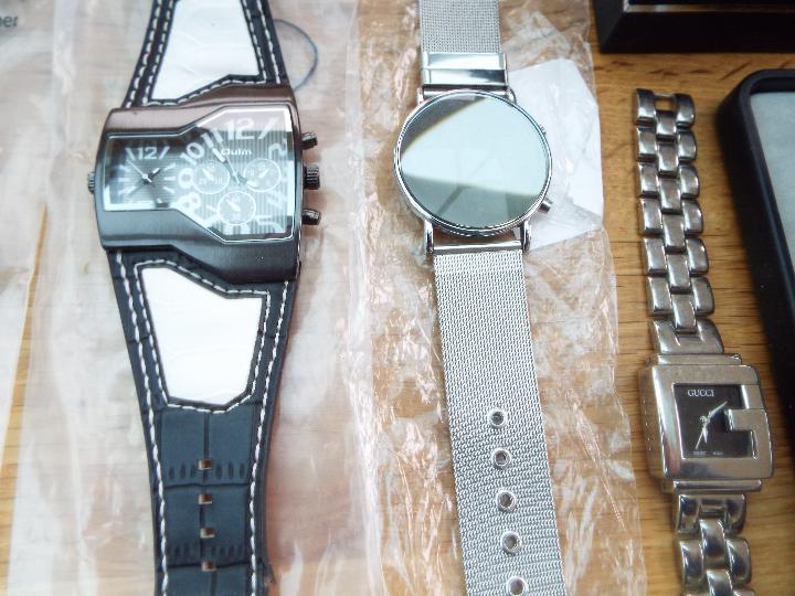 Designer Watches - a job lot of 15 watches to include Shark, 4 off Oulm, Fossil and others, - Image 4 of 6