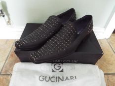 Gucinari - a pair of black waxed cow leather studded fashion shoes, style AH028,