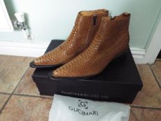 Gucinari - a pair of fashion boots, brown, style B268-39, size 40, unused liquidated retail stock,
