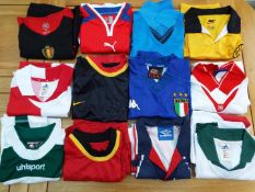 Football shirts - 12 European football shirts, Slovenija, URBSFA, KBVB, Norge, BVB, Rapid, etc,