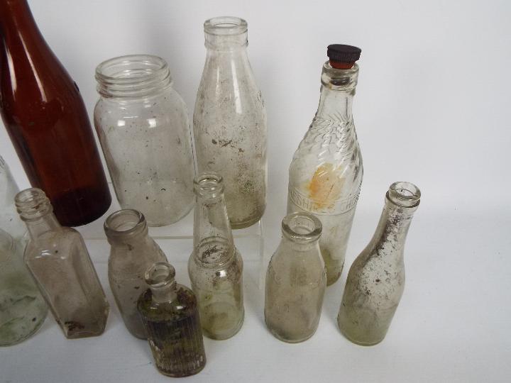 A collection of vintage glass bottles. - Image 3 of 3