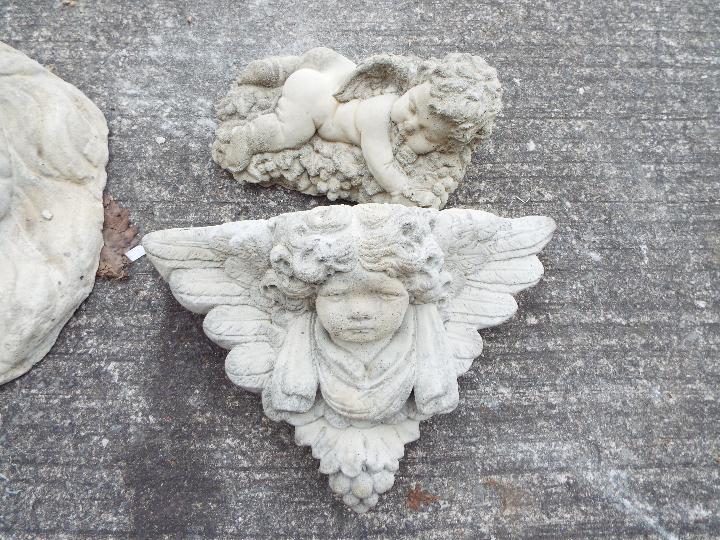 Garden Stoneware - Three reconstituted stone garden ornaments. - Image 4 of 5