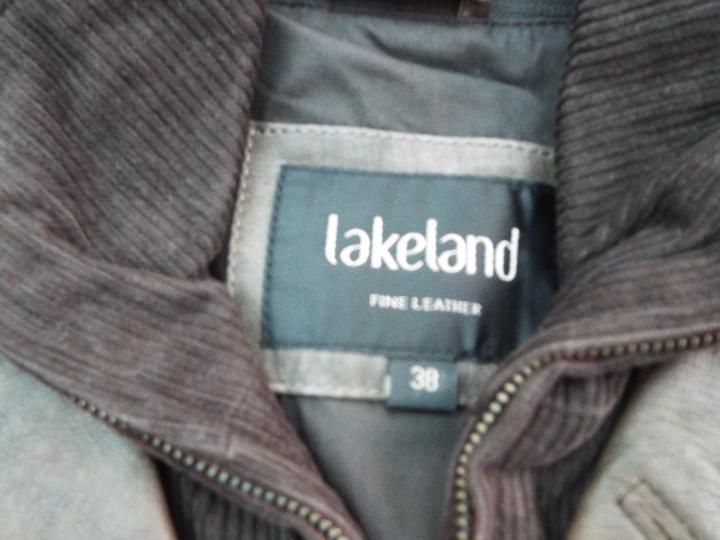 Lakeland Fine Leather - a brown leather button front coat, size 38, shoulder to hem approx 82 cm, - Image 2 of 3