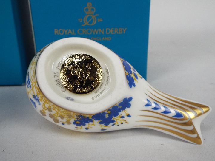 Royal Crown Derby - Two boxed paperweights to include Sitara baby elephant and Linnet 25 Year Guild - Image 6 of 6