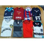 Football Shirts - 8 soccer jerseys as il