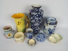 Lot to include a Chinese blue and white