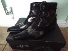 New Rock - a pair of black and silver-grey fashion boots, size 41 (EU), 7 (UK),