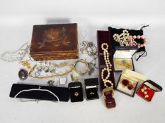 Costume jewellery to include rings, necklaces, brooches, earrings and similar.