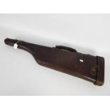 A leather leg of mutton gun case, approximately 79 cm (l).