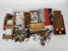 MIxed collectables to include plated ware, dominoes, Parker pen and other.