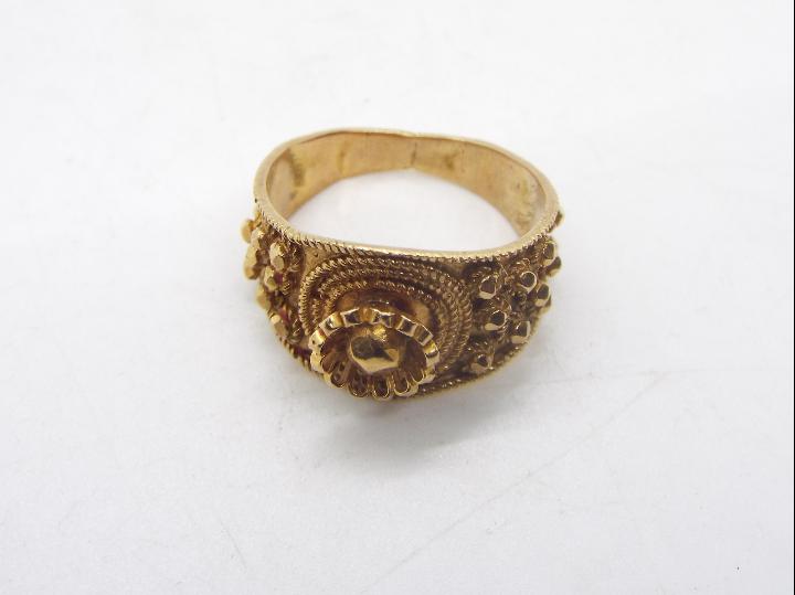 A high purity yellow metal ring (presumed 22ct), size S, approximately 5.5 grams. - Image 4 of 4