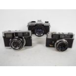 Photography - Cameras and lenses to include a Fujica ST605N with 1:2,2 / 55mm Fujinon lens,