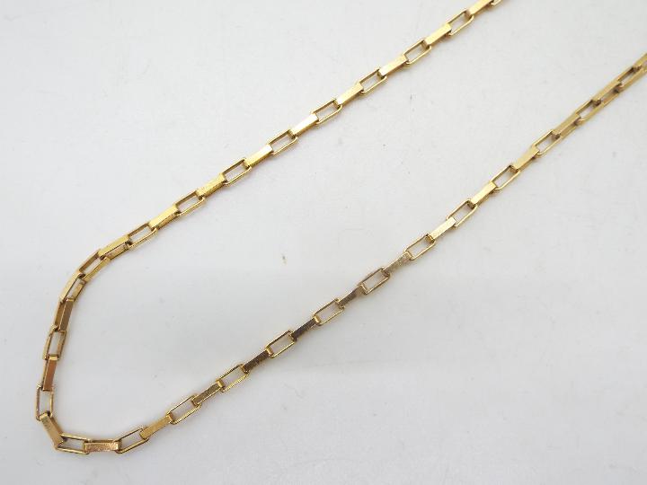 A 9ct yellow gold necklace, 44 cm length, approximately 4. - Image 3 of 3