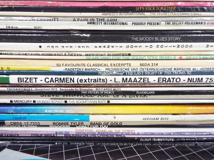 12" vinyl records to include OMD, Duran Duran, Blondie, The Jam, The Byrds, Queen, Fleetwood Mac, - Image 10 of 11