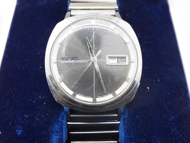 A gentleman's vintage Seiko Sportsmatic Weekdater, 6619-7001, - Image 2 of 4