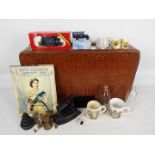Lot to include a vintage Pakawa suitcase, a small quantity of Royal commemorative wares,