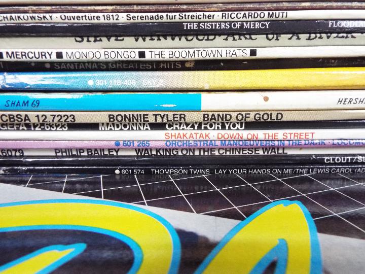 12" vinyl records to include OMD, Duran Duran, Blondie, The Jam, The Byrds, Queen, Fleetwood Mac, - Image 11 of 11