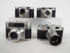 Photography - Lot to include a Braun Paxette, Paxette Super II BL, Pax M3 and a Voigtlander Vito B.