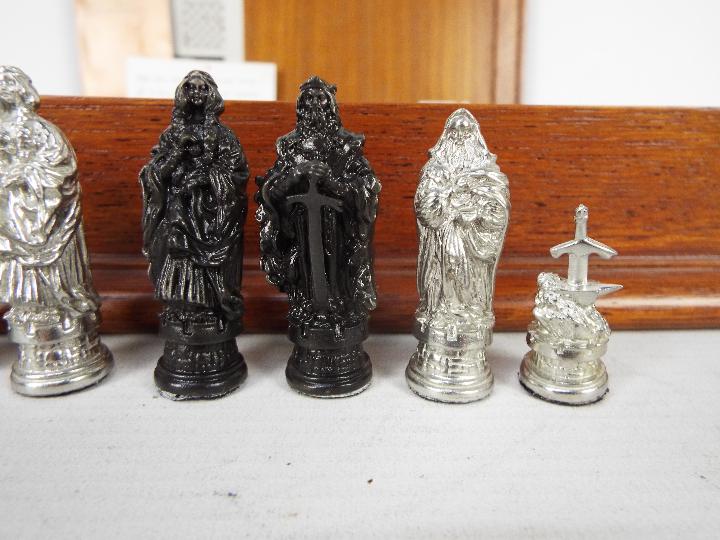 A cast pewter Camelot chess set by Royal Selangor in fitted chessboard box. - Image 5 of 8