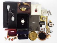 Lot comprising costume jewellery to include a vintage white metal mounted cameo brooch, stamped 800,