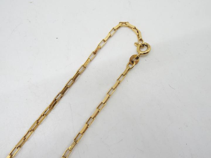 A 9ct yellow gold necklace, 44 cm length, approximately 4. - Image 2 of 3