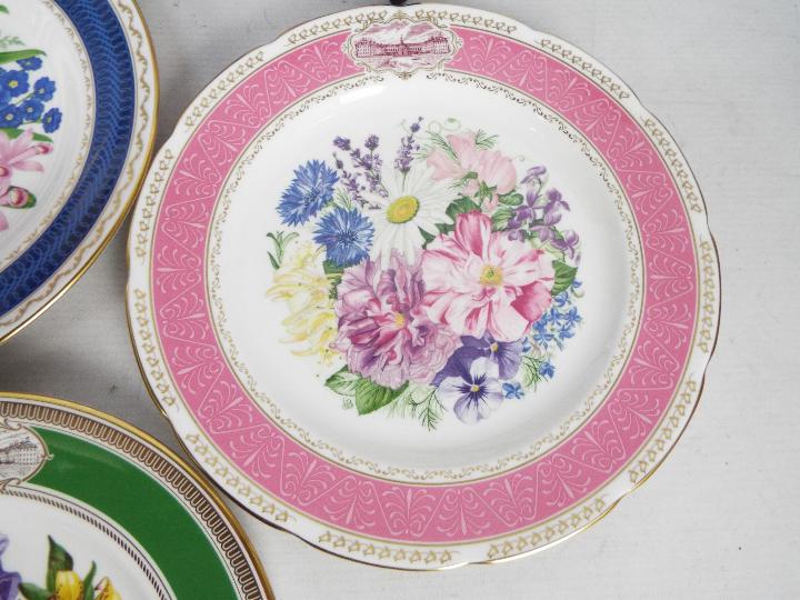 A collection of Royal Horticultural Society Chelsea Flower Show Year Plates, 1981 to 1993. - Image 4 of 6