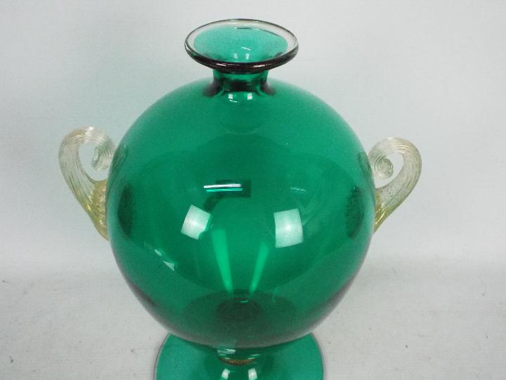 Alberto Dona - A large Murano glass vase of urn form with twin aventurine handles, - Image 2 of 5