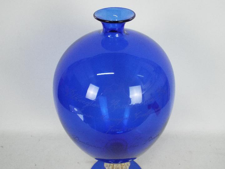 A large Murano glass vase of urn form with aventurine stem, approximately 44 cm (h). - Image 3 of 4