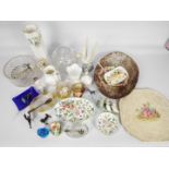 Lot comprising glassware, ceramics to include Nao, Aynsley, Royal Worcester, Royal Doulton,