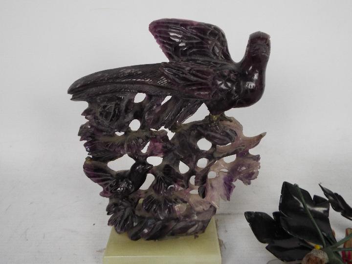 A hardstone carving of perching birds (A - Image 2 of 4