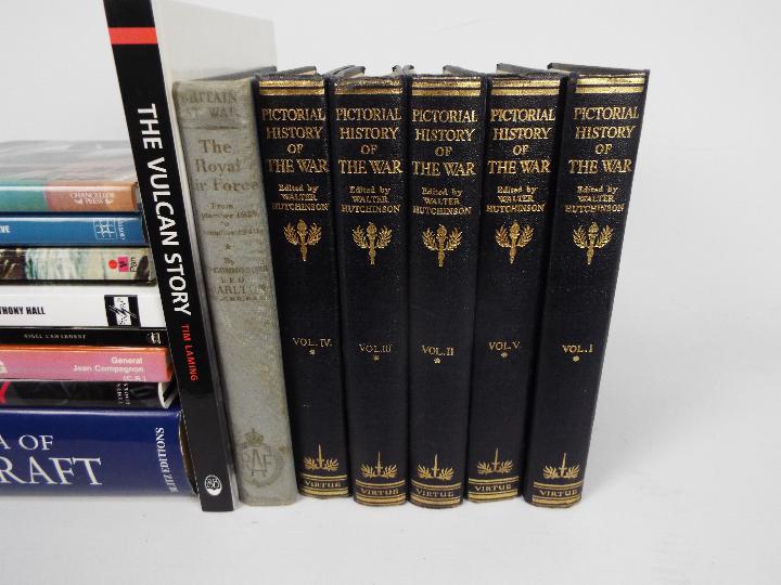 15 x military books - Lot includes a 'D- - Bild 3 aus 3