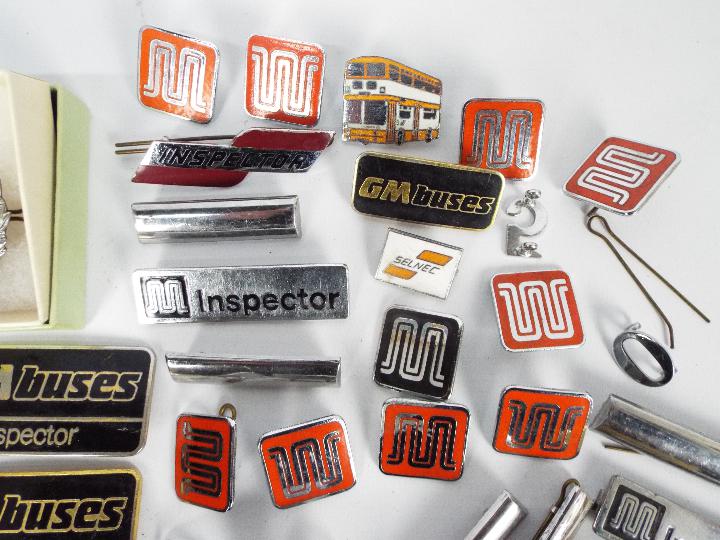 Transportation Interest - A collection of bus driver, Inspector and similar badges. - Image 4 of 5