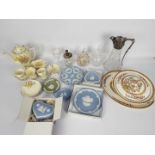 Lot comprising glassware and ceramics to include Wedgwood, part boxed.