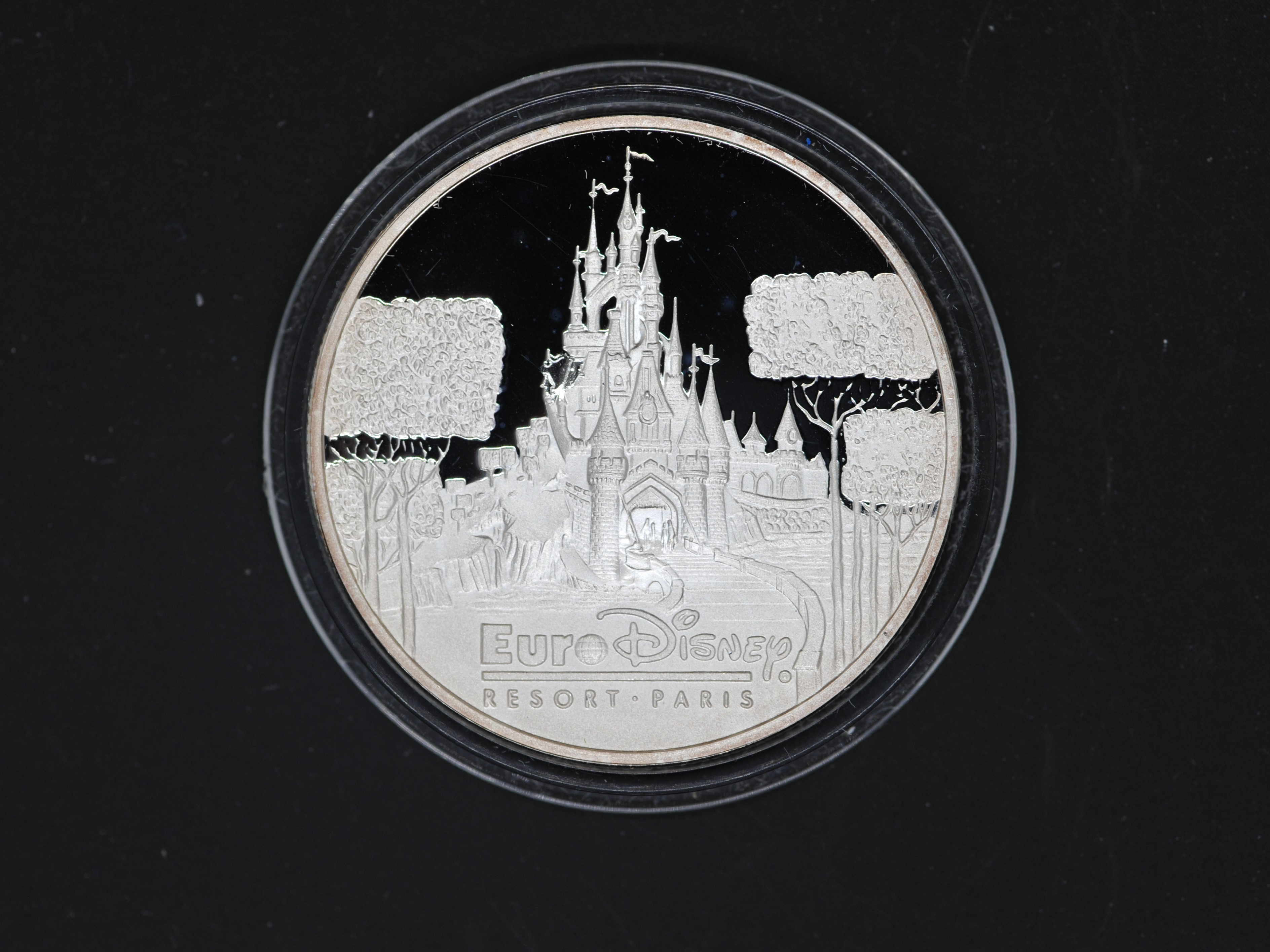 Silver - Euro Disney- A 1 troy oz (31.1 grams) fine grade .