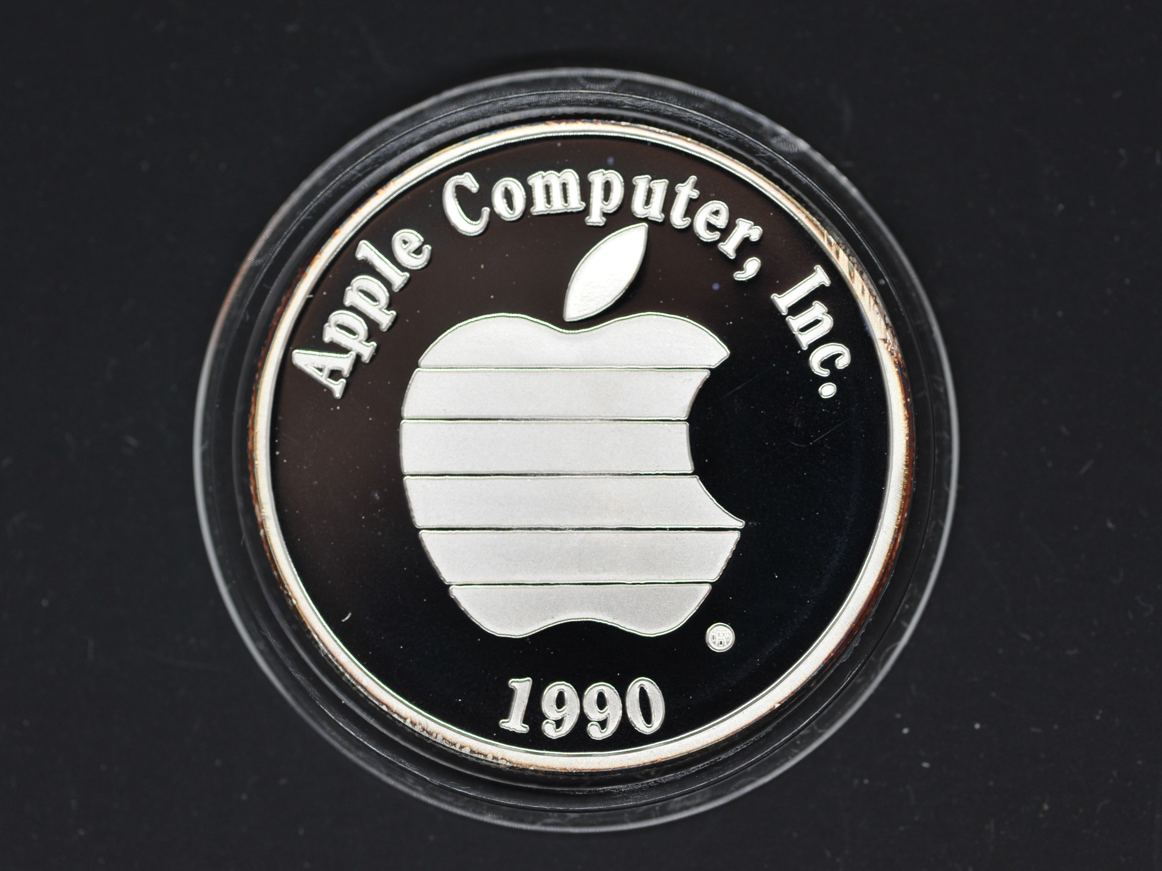 Silver - IBM - A 1 troy oz (31.1 grams) fine grade .