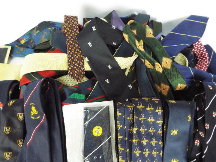 A large quantity of gentleman's neck ties, silk and similar, with many cricket club examples. - Image 4 of 4