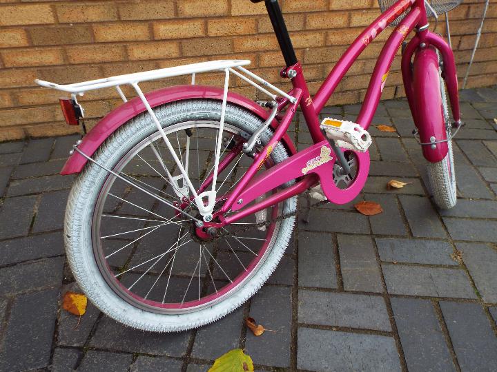 A pink girl's bike with 20" wheels. - Image 2 of 5