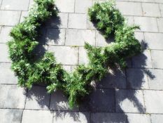 Home Decor - a quantity of green garlands in various sizes