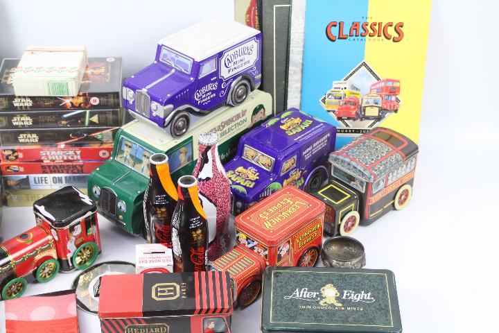 A quantity of vintage confectionary tins - Image 2 of 3