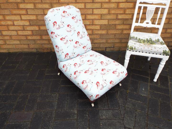 A white painted chair with upholstered s - Image 2 of 8