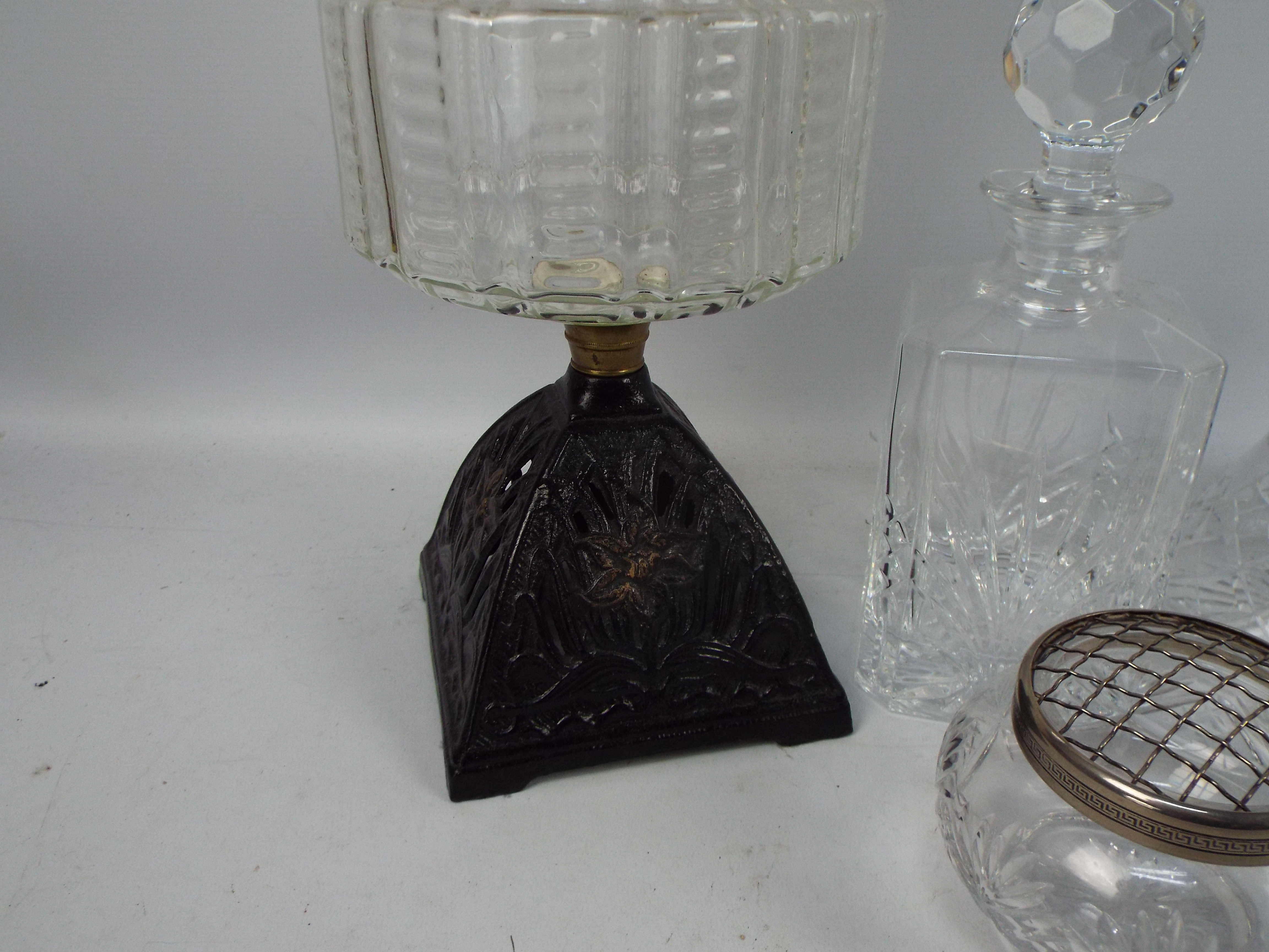 Lot to include a vintage oil lamp and a quantity of glassware including decanters. - Image 3 of 5