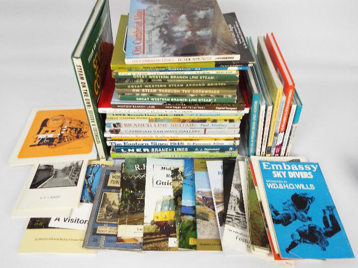 30 x railway books - Lot includes a 'Lon