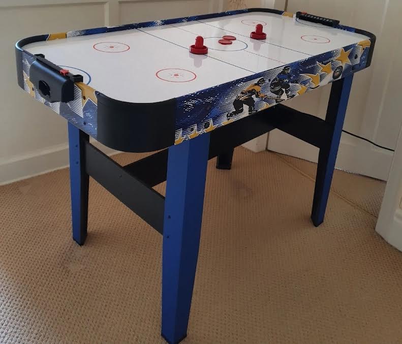 Air Hockey Table - an Air Hockey Table by S & T, Model number SAH123856A, - Image 2 of 4