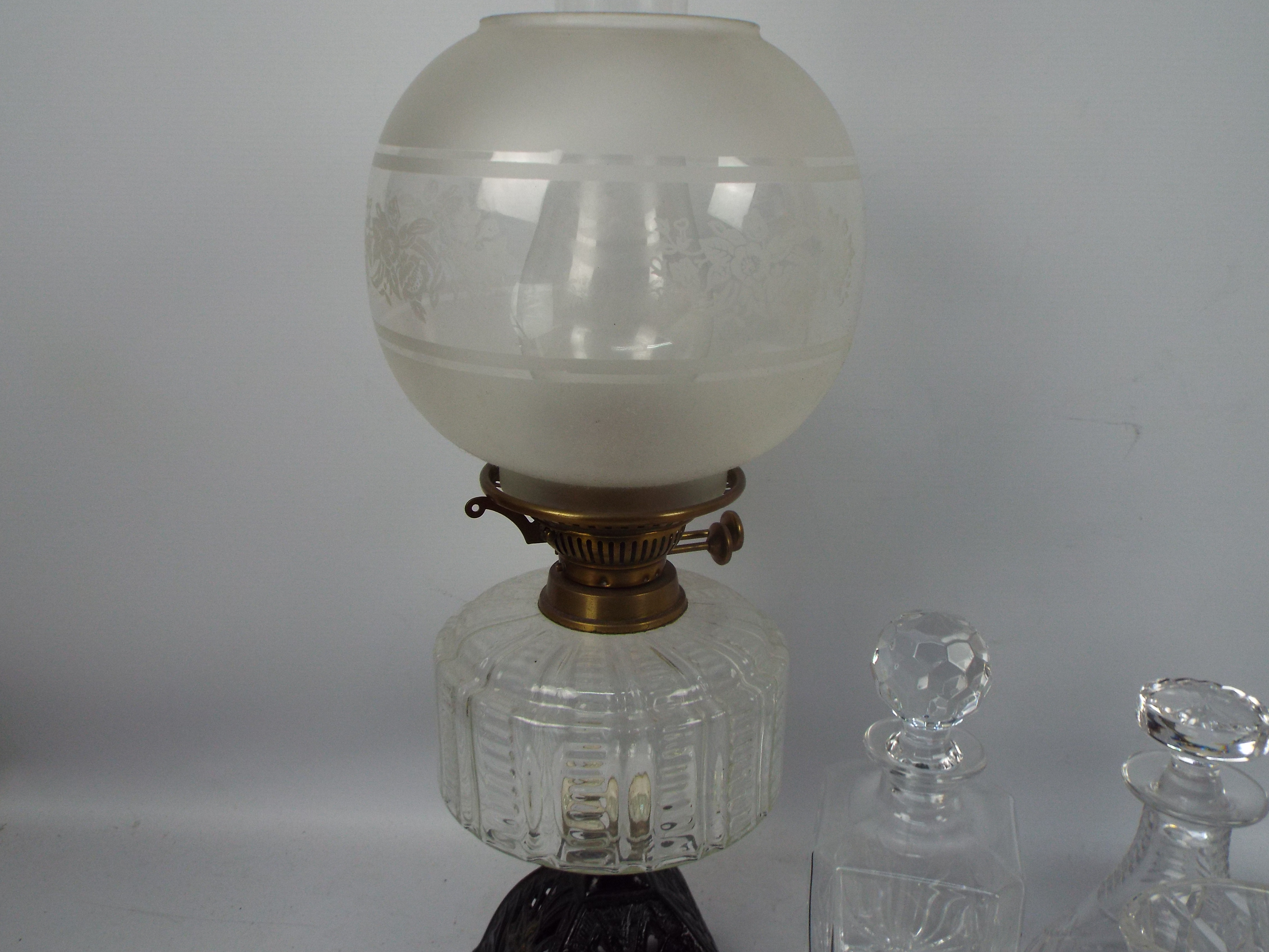 Lot to include a vintage oil lamp and a quantity of glassware including decanters. - Image 4 of 5