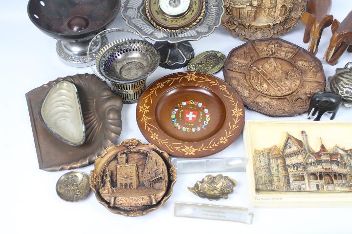 Lot to include treen, metalware including a Joseph Sankey & Sons copper crumb tray, - Image 2 of 4