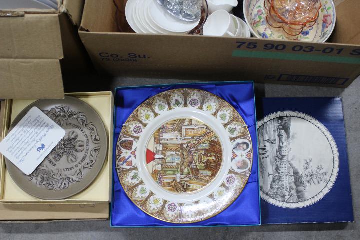 Lot to comprising ceramics to include Masons, Poole Pottery, Crown Ming dinner wares, - Image 3 of 4