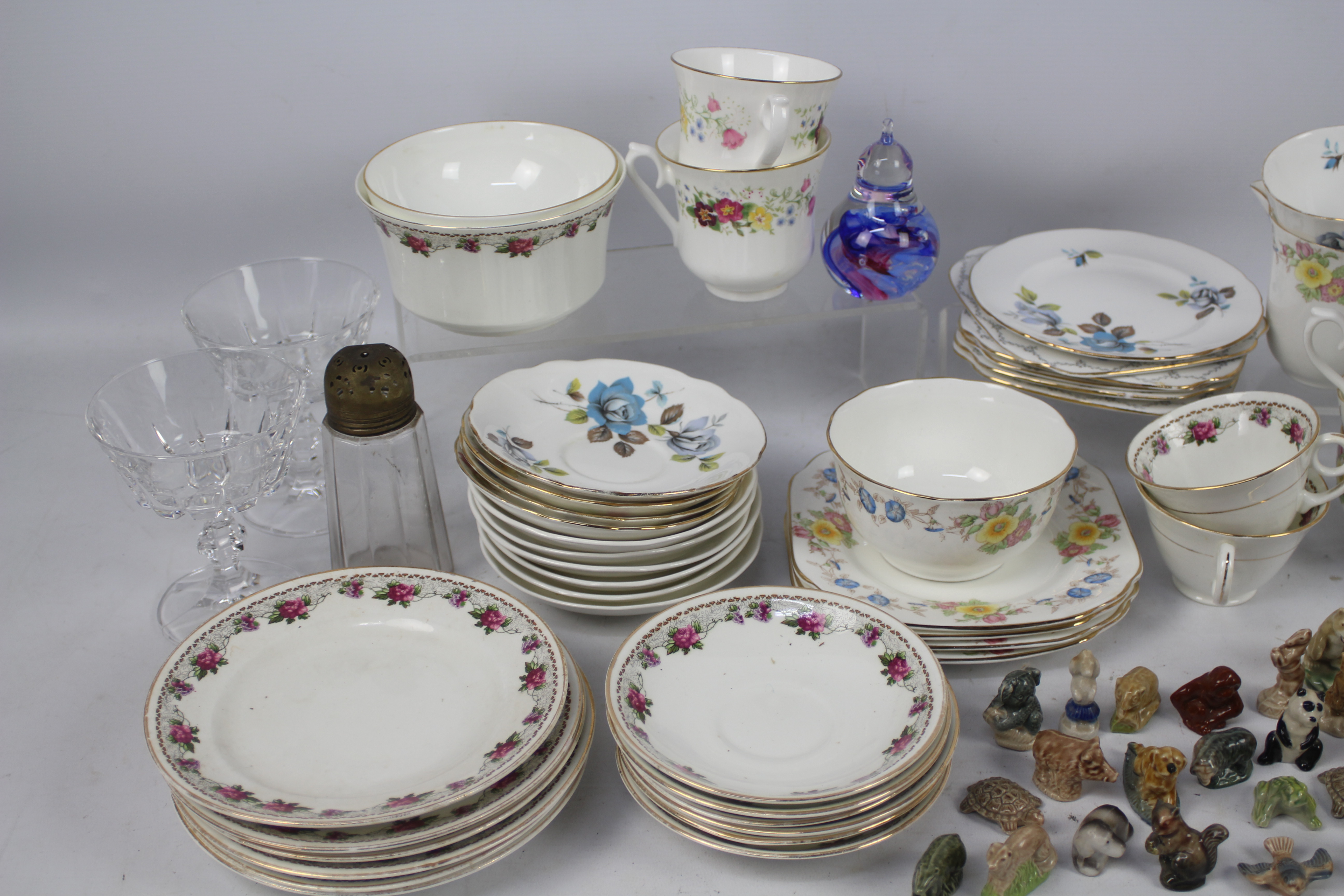 Lot to include ceramics and glassware. - Image 2 of 5